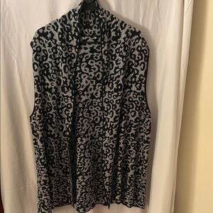 Cato Black and Gray Patterned Vest